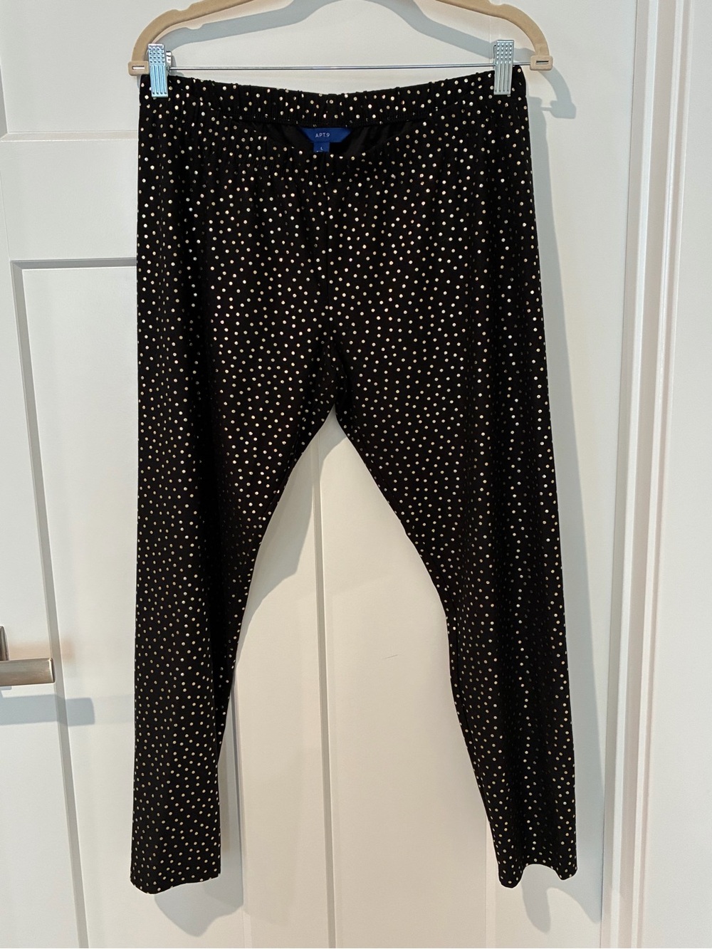 APT. 9 Black Gold Polka Dot Leggings